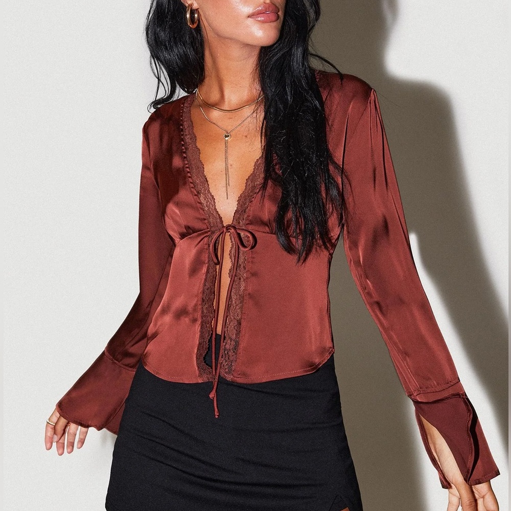NEW WITHOUT TAGS Princess Polly Hunton Long Sleeve Top Brown Size 4